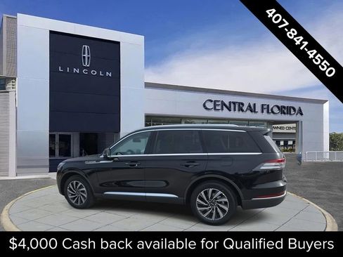 New 2026 Lincoln Aviator AWD image 5