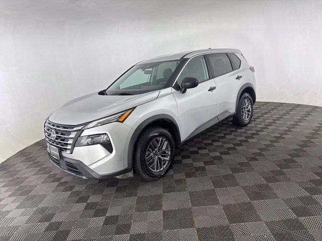 Certified 2024 Nissan Rogue S AWD/4WD image 3