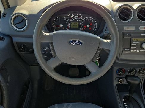 Used 2011 Ford Transit Connect XLT image 15