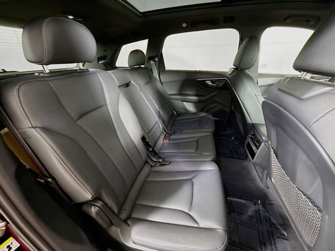 Certified 2025 Audi Q7 3.0T Premium Plus w/ Premium Plus Package image 27