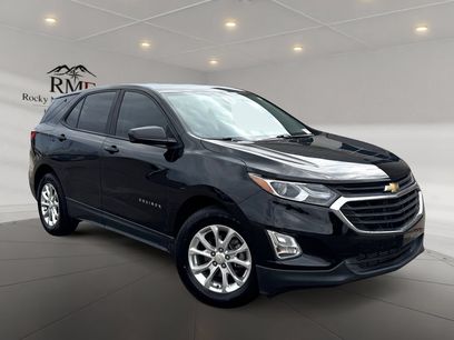 Used 2020 Chevrolet Equinox LS w/ LS Convenience Package