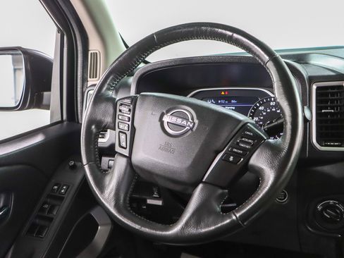 Used 2023 Nissan Frontier SV w/ SV Convenience Package AWD/4WD image 13