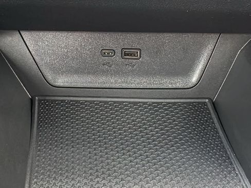 Certified 2025 Chevrolet Equinox ACTIV w/ Convenience Package III AWD/4WD image 20