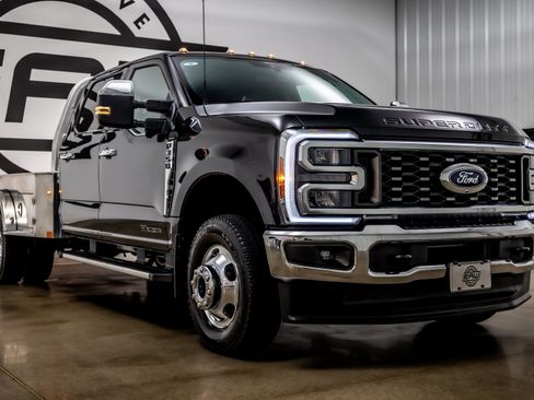 Used 2026 Ford F350 Lariat w/ Chrome Package AWD/4WD image 31