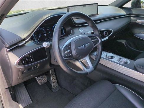 Used 2023 Genesis GV70 2.5T w/ Sport Prestige Package AWD/4WD image 10