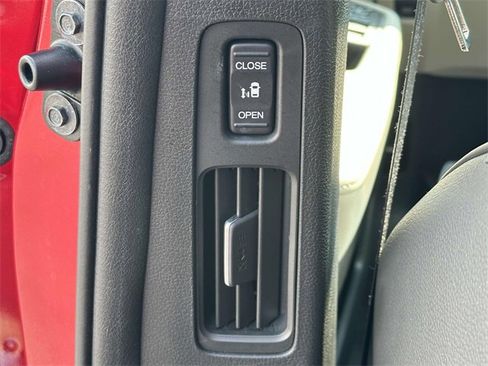 Certified 2025 Honda Odyssey Elite image 16