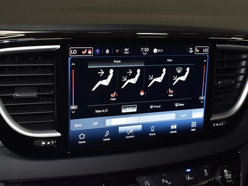 Certified 2025 Chrysler Pacifica Select FWD image 10