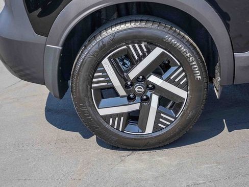 New 2026 Nissan Kicks SV image 9