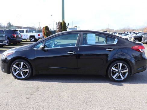 Used 2017 Kia Forte EX w/ EX Premium Plus Package image 8