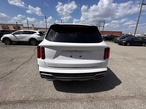 Used 2023 Kia Sorento SX AWD/4WD image 5