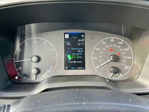 Used 2025 Toyota Corolla LE FWD image 11