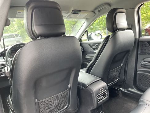 Used 2020 Lincoln Corsair AWD w/ Equipment Group 101A image 28