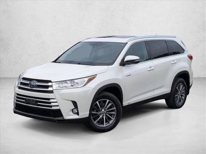 Used 2019 Toyota Highlander XLE