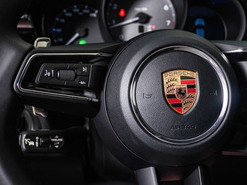 Certified 2026 Porsche Macan S AWD/4WD image 20