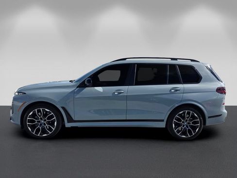 Certified 2025 BMW X7 M60i w/ Climate Comfort Package AWD/4WD image 7