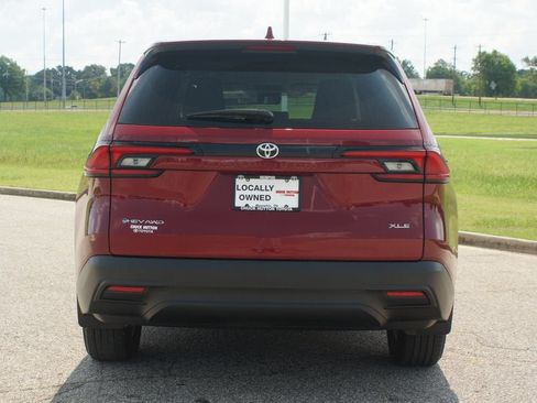 Used 2026 Toyota Grand Highlander AWD Hybrid image 3