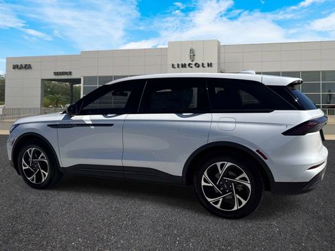 New 2026 Lincoln Nautilus Premier w/ Equipment Group 102A AWD/4WD image 5