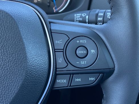 Used 2025 Toyota RAV4 XLE w/ Convenience Package AWD/4WD image 28