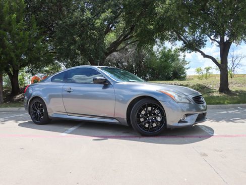 Used 2015 INFINITI Q60 Sport Limited RWD image 1