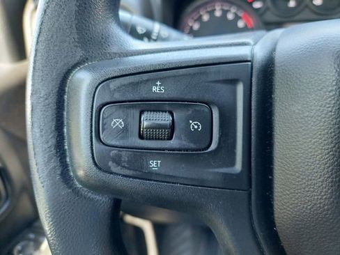 Used 2022 Chevrolet Silverado 2500 Custom w/ Custom Value Package AWD/4WD image 27