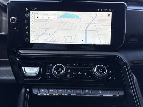 Used 2025 GMC Sierra 1500 AT4 w/ AT4 Premium Package image 21