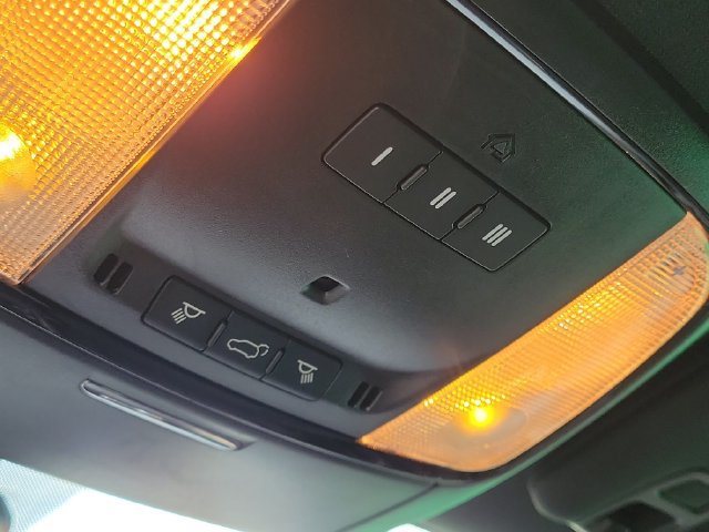 Used 2024 Dodge Durango GT w/ Blacktop Package RWD image 30