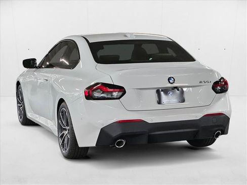 Used 2025 BMW 230i Coupe image 7
