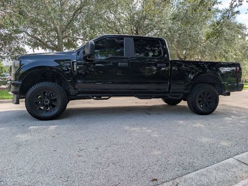 Used 2021 Ford F250 XL w/ STX Appearance Package AWD/4WD image 5