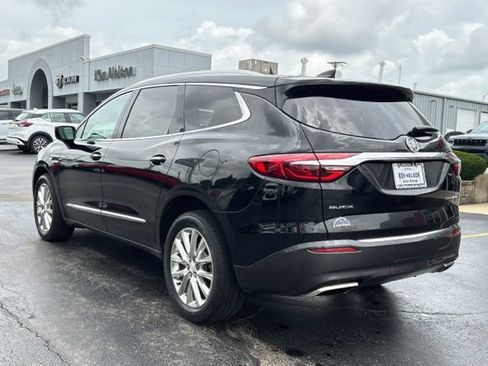 Used 2018 Buick Enclave Premium w/ Experience Buick Package AWD/4WD image 3