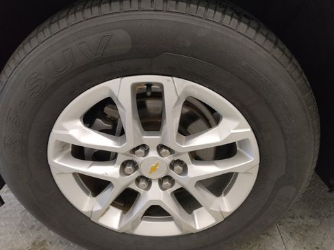 Used 2019 Chevrolet Traverse LS image 31