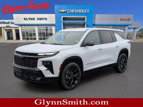 New 2026 Chevrolet Traverse RS image 1