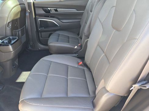 Certified 2022 Kia Telluride SX image 19