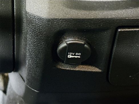 Used 2019 RAM 1500 Express image 28