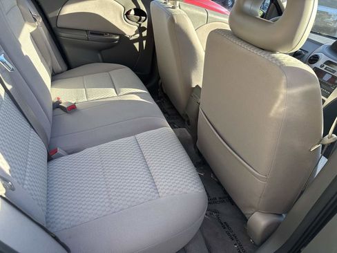 Used 2006 Saturn ION Level 2 w/ Preferred Pkg image 13