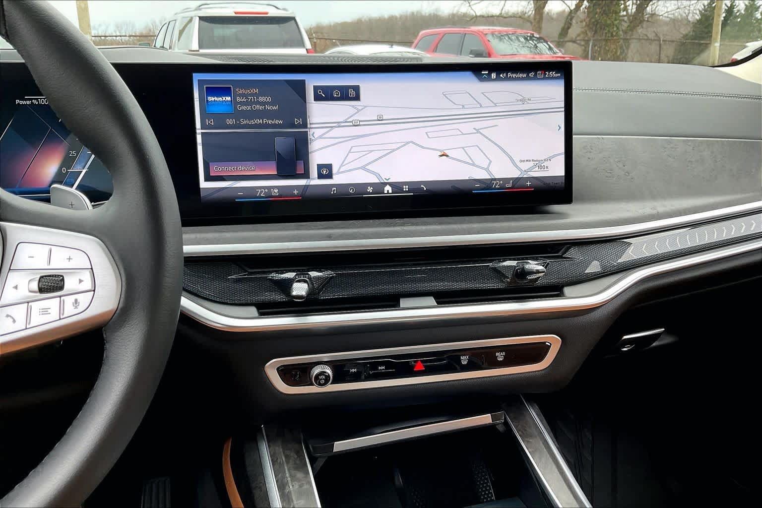 Used 2025 BMW X7 xDrive40i w/ Premium Package AWD/4WD image 6