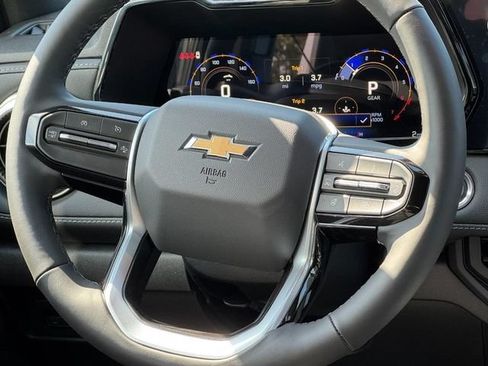 New 2026 Chevrolet Colorado LT w/ LT Convenience Package AWD/4WD image 9