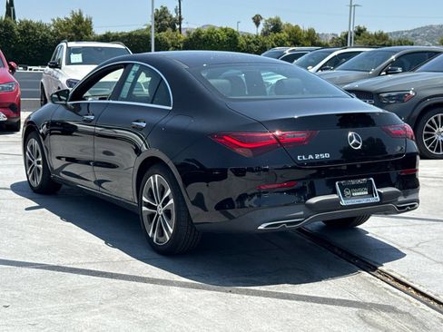 Used 2025 Mercedes-Benz CLA 250 image 8