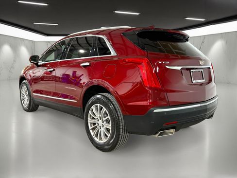 Used 2018 Cadillac XT5 Luxury w/ Driver Awareness Package image 3