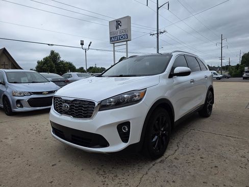 Used 2020 Kia Sorento EX FWD image 3