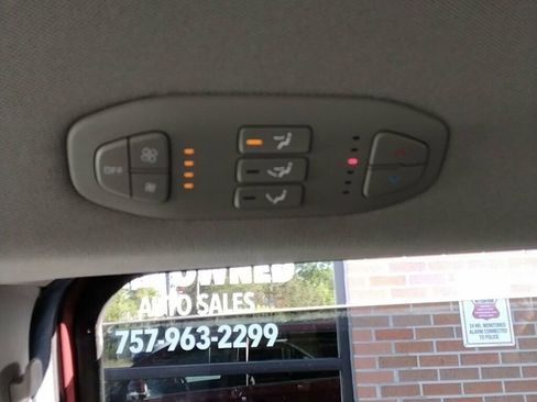 Used 2020 Kia Sedona LX FWD image 27