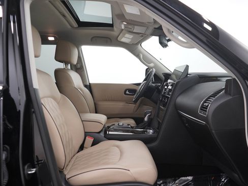 Used 2023 Nissan Armada Platinum w/ Captain's Chairs Package AWD/4WD image 14