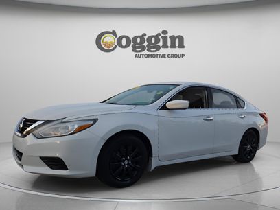 Used 2018 Nissan Altima 2.5 S w/ S Convenience Package