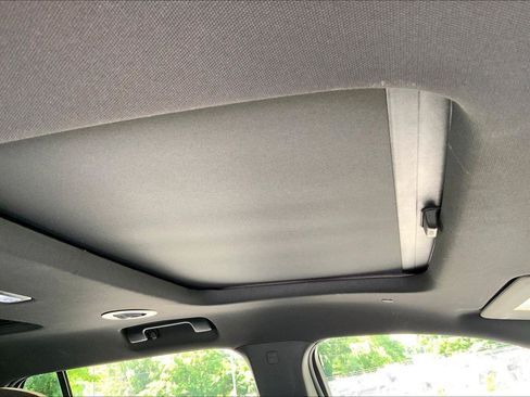 Used 2023 Chevrolet Traverse Premier w/ LPO, Floor Liner Package AWD/4WD image 21