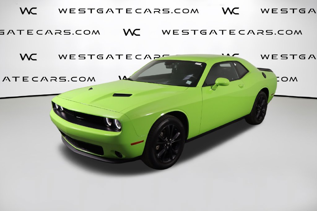 Used 2023 Dodge Challenger SXT w/ Blacktop Package AWD/4WD 360° Tour