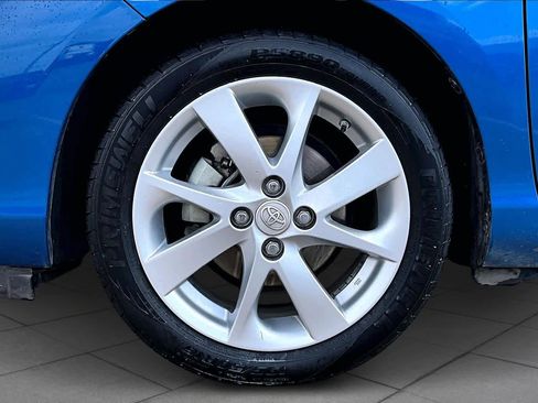 Used 2013 Toyota Prius C One image 11