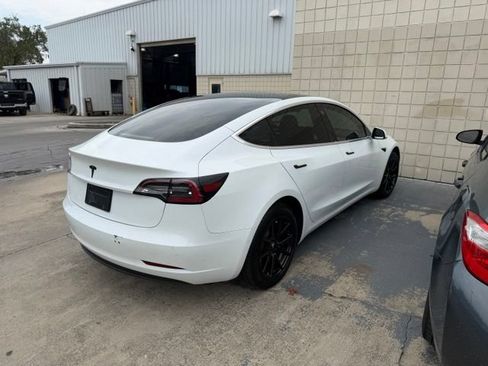 Used 2019 Tesla Model 3 RWD image 8