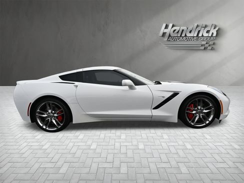 Used 2016 Chevrolet Corvette Stingray Coupe w/ 3LT Preferred Equipment Group image 11