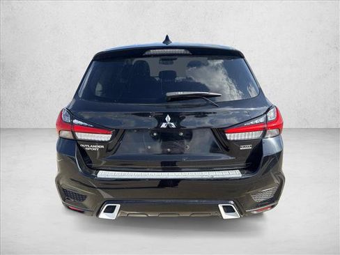 Used 2022 Mitsubishi Outlander Sport ES FWD image 6
