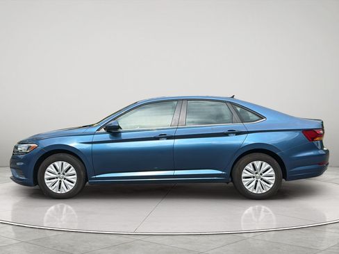 Used 2019 Volkswagen Jetta S w/ Driver Assistance Package FWD image 2