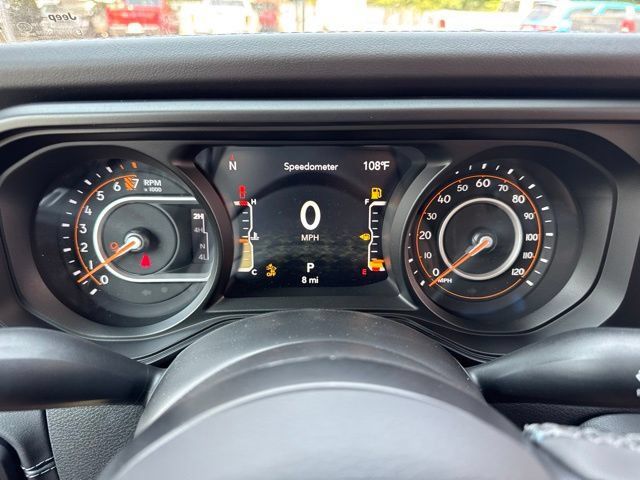 New 2026 Jeep Gladiator Mojave w/ Technology Group AWD/4WD image 13